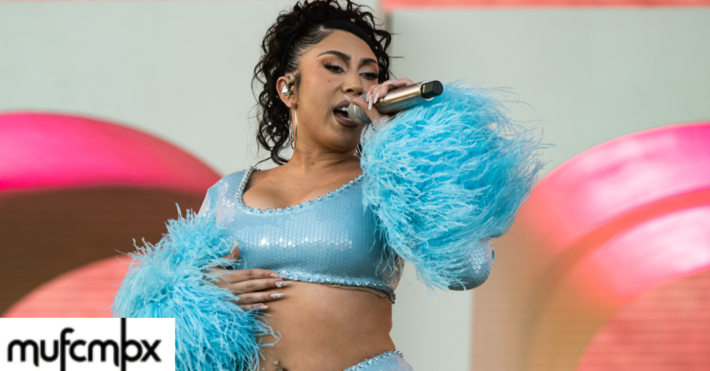 where does kali uchis live